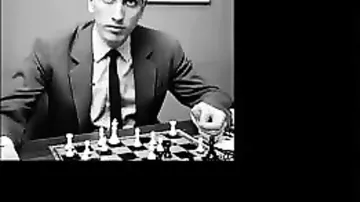 Уроки шахмат. Избиение Величайшего Бобби Фишера