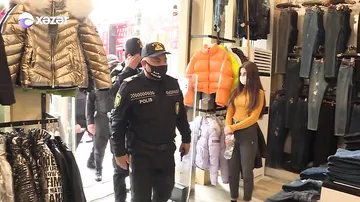 Mülki geyimli polislər də SMS-icazələri yoxlaya bilər