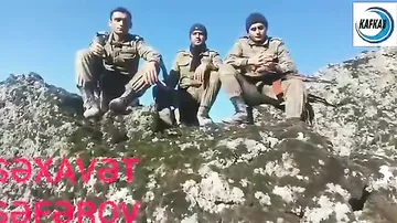 Азербайджанские солдаты на освобождённых территориях исполняют мугам (5)