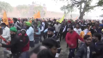 Индийские фермеры протестуют в центре Дели
