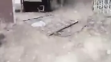 Армяне использовали могильные плиты азербайджанцев в качестве лестниц