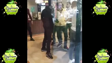 Məşhur aktyorun yer aldığı gecədə silahlı dava