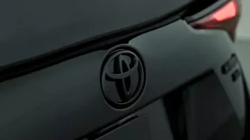 2022-ci il Toyota Prius modelinin tizeri
