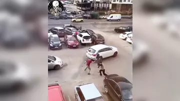 Zopa ilə vurmaq istəsə də...