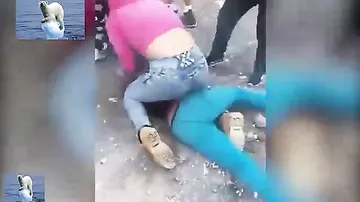 Teen girl beating rival and slamming her head onto road