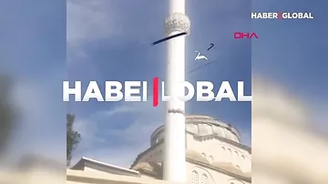 Qəzalı vəziyyətdə olan minarə polad kəndirlə uçurduldu