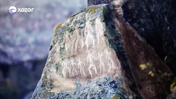 Azərbaycanda ilk: Arxeoloq əmək alətləri düzəldir