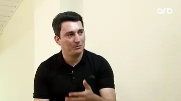 İnsan mütləq kompleksli olmalıdır - Xəzər Süleymanlı - Özümüz Danışaq