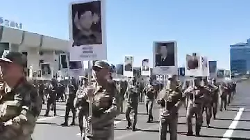 Anım Günü ilə əlaqədar Bakının mərkəzində hərbçilərin yürüşü başlayıb	- 1
