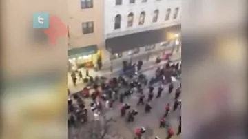 Момент тарана людей на рождественском параде в США попал на видео
