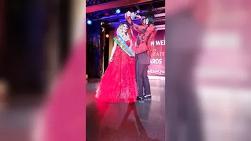 Софи Файро удостоена гран-при Miss World Azerbaijan Beauty на Неделе моды Вячеслава Зайцева. Представлен клип "Родной Баку" (1)
