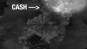 İŞİD-in pul anbarlarının bombalandığı görüntülər yayıldı