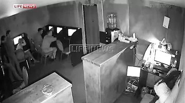 Грабитель оправдался перед камерой наблюдения за налет на игровой клуб