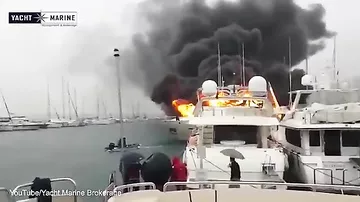 В турецком порту сгорела яхта российского бизнесмена