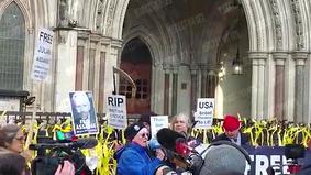 Суд в Британии разрешил экстрадицию Ассанжа в США