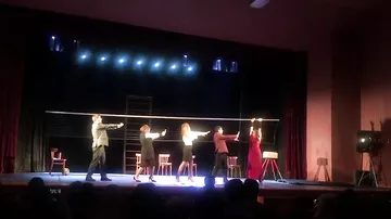 Почему совершается суицид - последняя премьера в Баку (2)