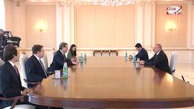 Президент Ильхам Алиев принял делегацию во главе с исполнительным директором Американского еврейского комитета