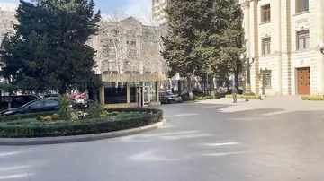 Ceyhun Bayramov və moldovalı həmkarı arasında təkbətək görüş başlayıb