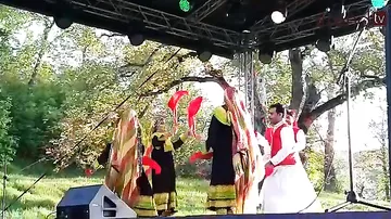 Танцевальные коллективы из Пакистана и Узбекистана выступили на V Международном фольклорном фестивале "Харыбюльбюль"