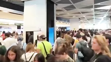 DSX hava limanında yaranan sıxlığa aydınlıq gətirdi