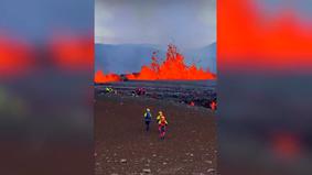 В Исландии началось живописное извержение вулкана близ Рейкьявика