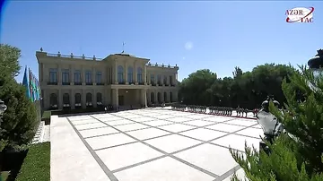 Qazaxıstan Prezidenti Kasım-Jomart Tokayevin rəsmi qarşılanma mərasimi olub (AZƏRTAC)