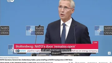 Трансляцию брифинга генсека НАТО на YouTube прервали кадрами с Красной площади