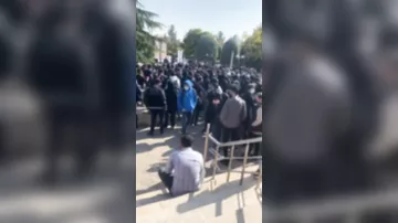 İranda etiraz aksiyalarının miqyası genişlənir -5
