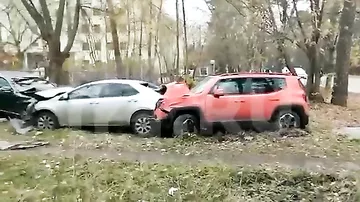 Авария с участием Maybach в Москве