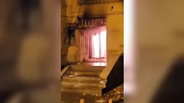 В Исфахане протестующие сожгли одно из зданий местного муниципалитета