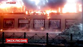 В Новосибирской области горит склад мебельного гипермаркета