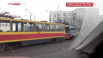 Трамвай сошёл с рельсов на востоке Москвы
