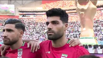 İranlı futbolçular himni oxumadıqlarına görə repressiyalarla üzləşə bilər