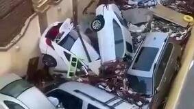 Последствия ужасающего наводнения в Cаудовской Аравии