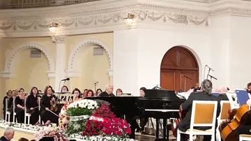 Величие классической музыки в исполнении Фархад Бадалбейли и Мурад Адыгезалзаде-3