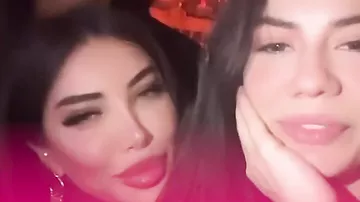 Demet azərbaycanlılarla belə əyləndi