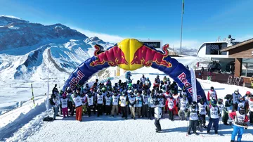 В Шахдаге определились победители по зимнему виду спорта Red Bull Qaçaqaç