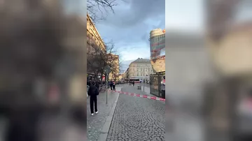 Çexiyanın paytaxtı Praqanın mərkəzi hissəsində bomba xəbərdarlığı verilib
