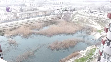 Bakının mərkəzində bataqlıq yaranıb