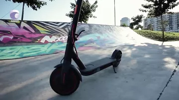 Skuterlər Üçün Niyə Xüsusi Zolaqlar Yoxdur?