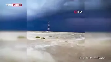 Oman səhrası gölə döndü