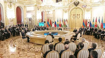 Prezident İlham Əliyev Moskvada Ali Avrasiya İqtisadi Şurasının geniş tərkibdə iclasında iştirak edib (AZƏRTAC)
