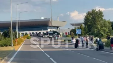 Kişinyovda aeroportda atışma: ÖLƏNLƏR VAR - 3