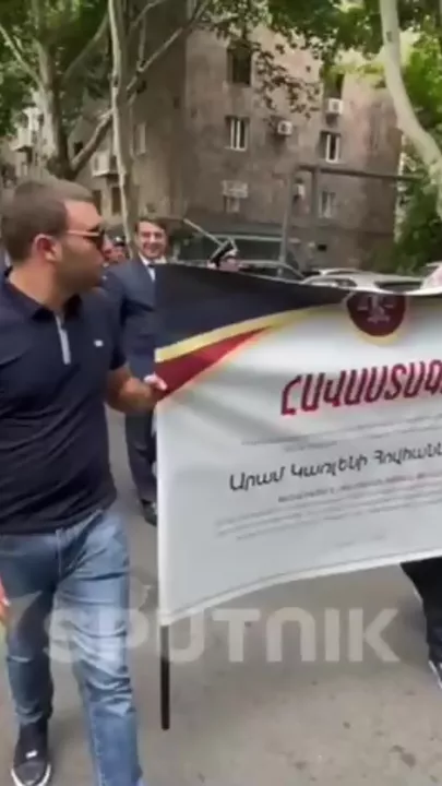 Армянские адвокаты начали трехдневную акцию протеста