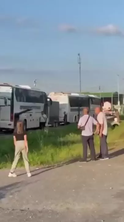 Желающие въехать из Китая в Россию застряли на границе