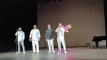 Новый вокальный квартет Four's D