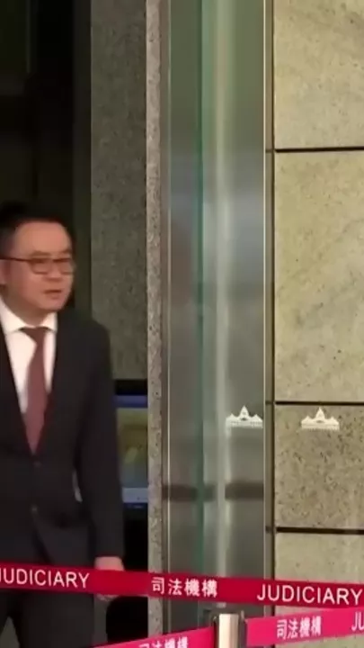 Американский политик оправдан в Гонконге по делу об огнестрельном оружии