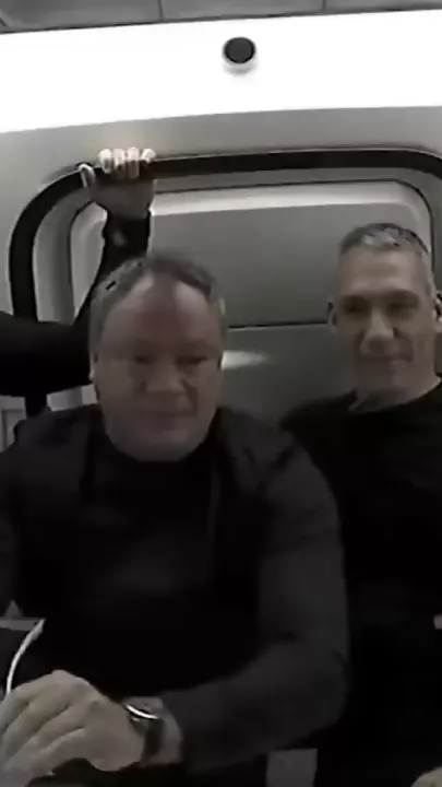 Türk kosmonavt kosmosda - İlk sözləri gündəm oldu