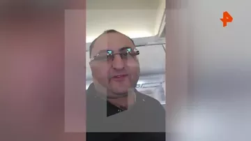 Дебошир попытался открыть дверь во время полета из Еревана в Москву