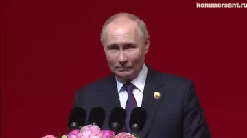 Putin tərcüməçidən üzr istədi